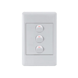 AUS A103: 3 Lever Wall Switch